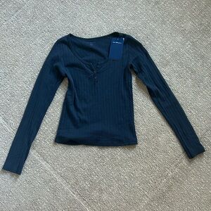 brandy melville zelly top